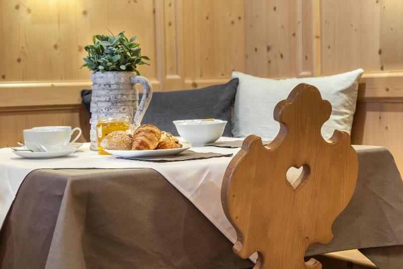 Hotel Garni Villa Park Ortisei Ngoại thất bức ảnh