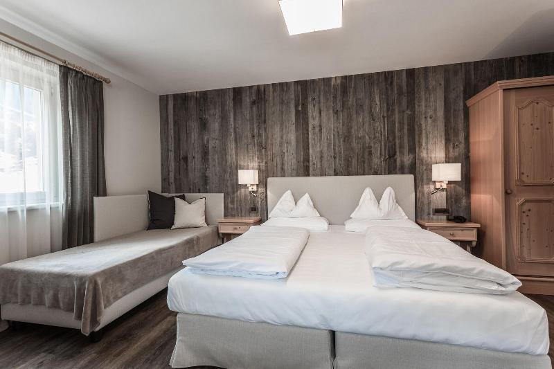 Hotel Garni Villa Park Ortisei Ngoại thất bức ảnh